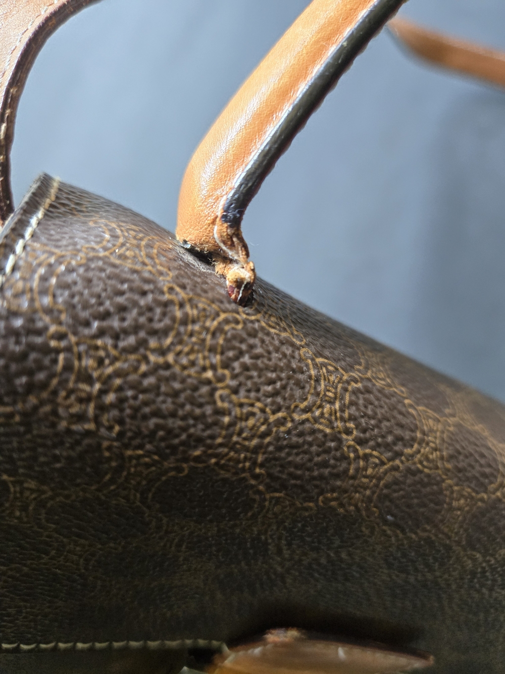 Vintage Céline Macadam Crossbody Bag Horse Carriage Buckle - Picture 9 of 16